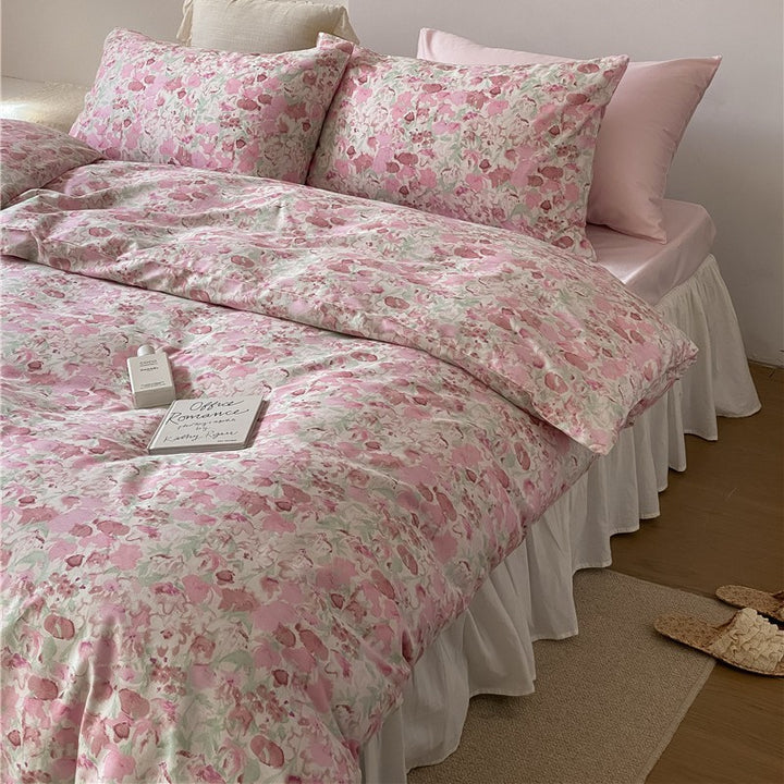Bettbezug-Garnitur aus feinem Baumwollsatin mit aquarelliertem Blumenprint und atmungsaktivem Perkal-Effekt