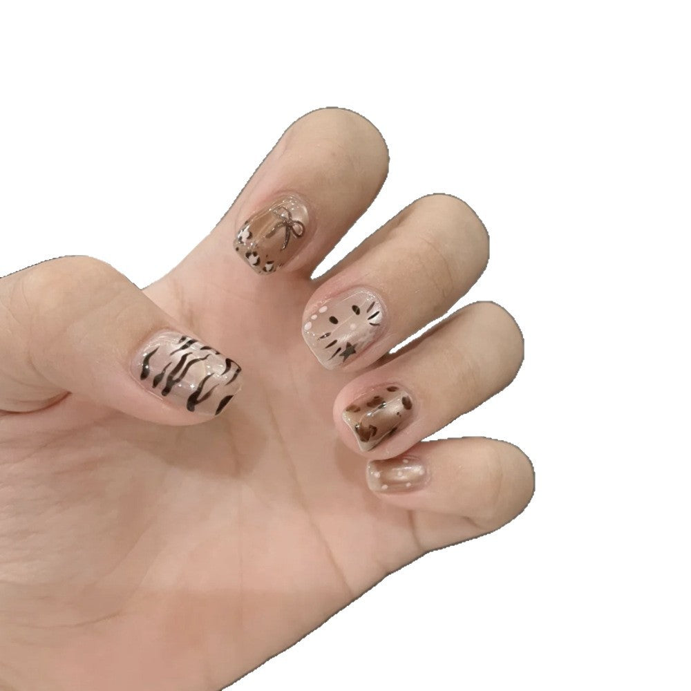 Trendy Künstlerische Press-On Nagel Set Karnz