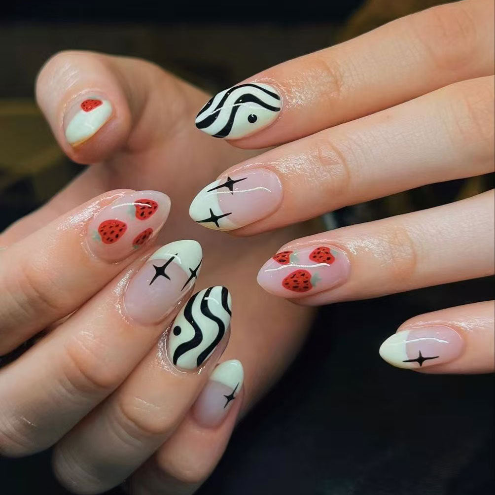 Dekorative Nagelkunst