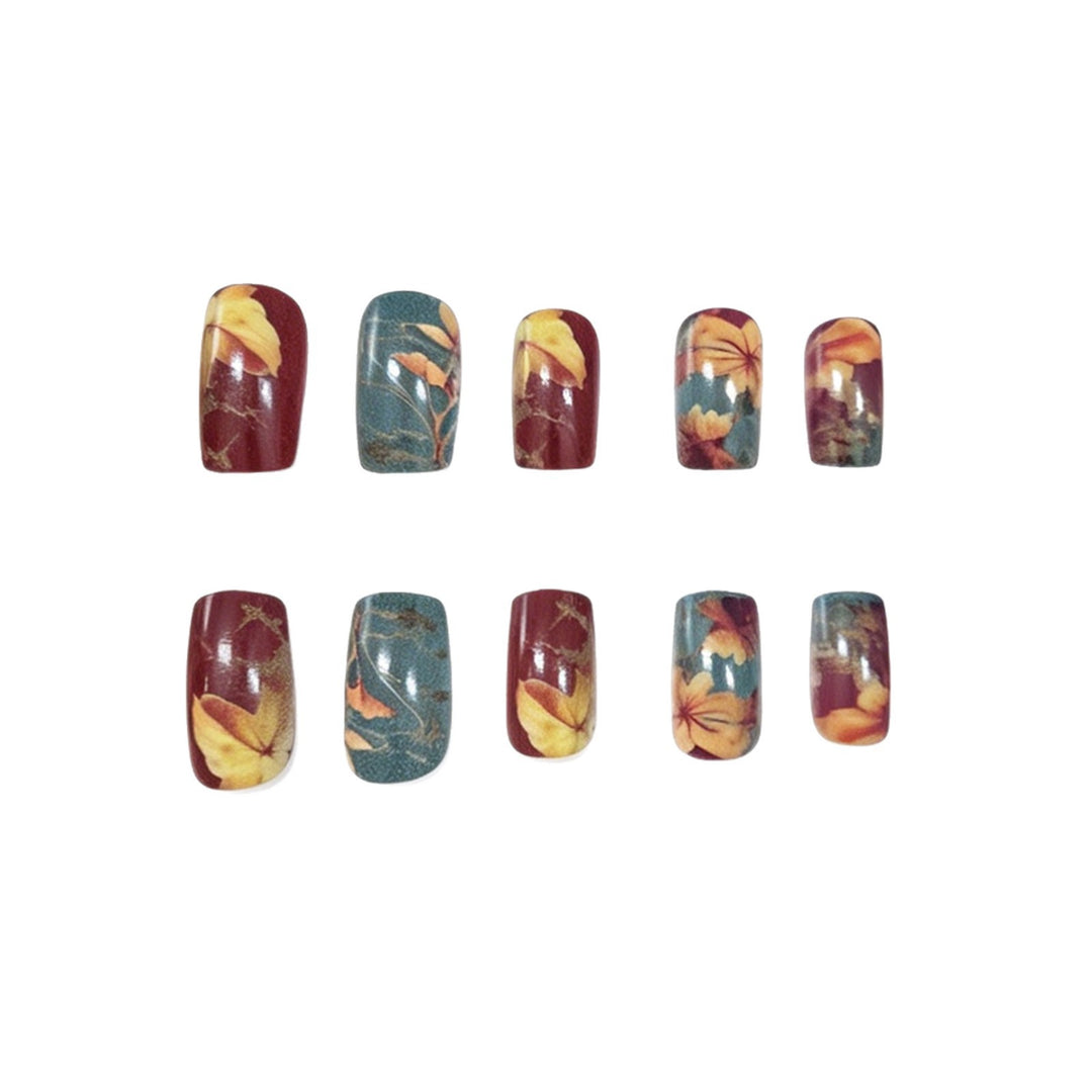 Künstlerische herbstliche Nagelkunst-Verstärkungen Karnz