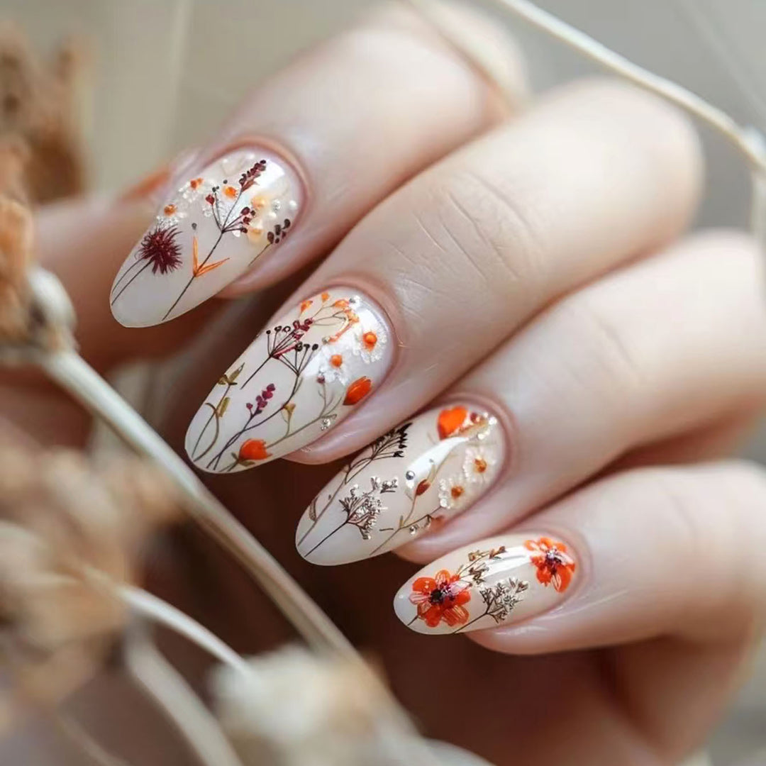 Künstlerisches Nageldesign