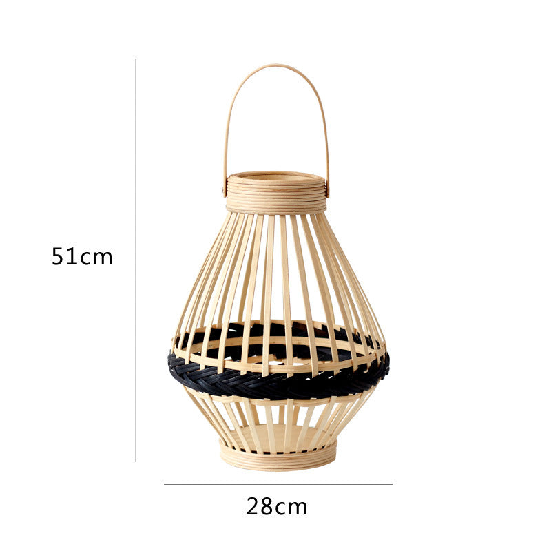 Dekorative Rattan-Laterne Karnz