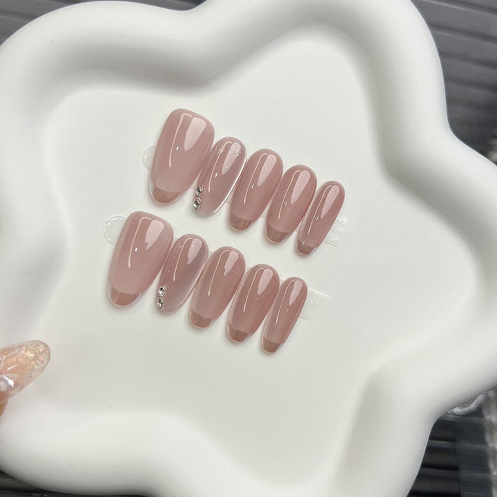 Luxuriöses Press-On-Nagelspitzen-Set