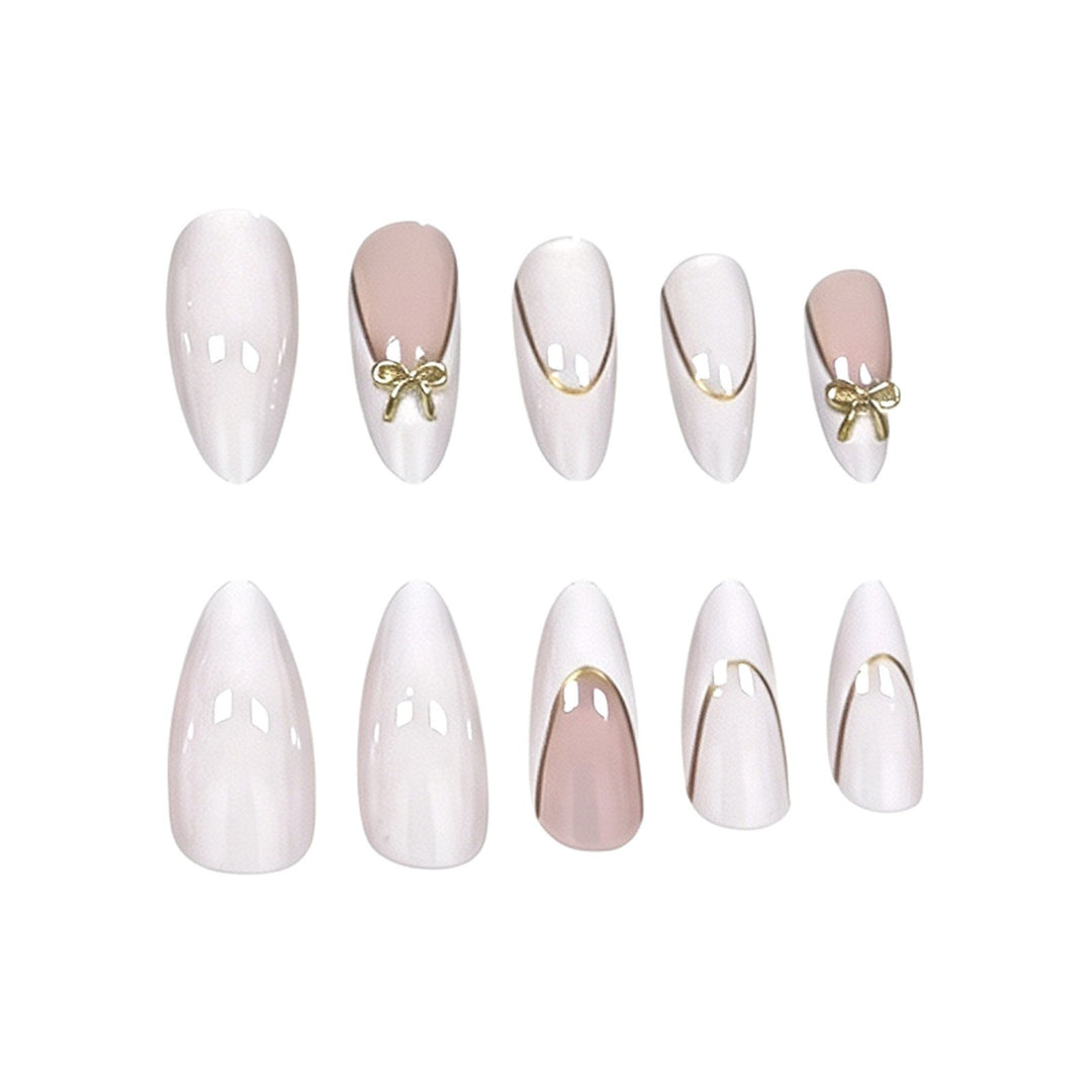 Elegante Stiletto-Nagelkunstverlängerungen mit dekorativem Bogen Karnz