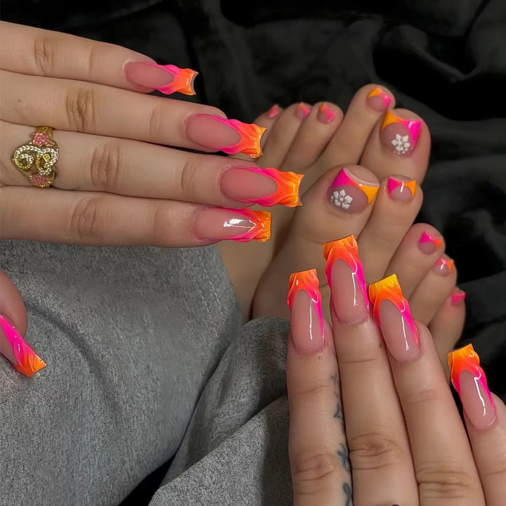 Trendiges Flammendesign Acryl-Nagelverlängerungen Karnz