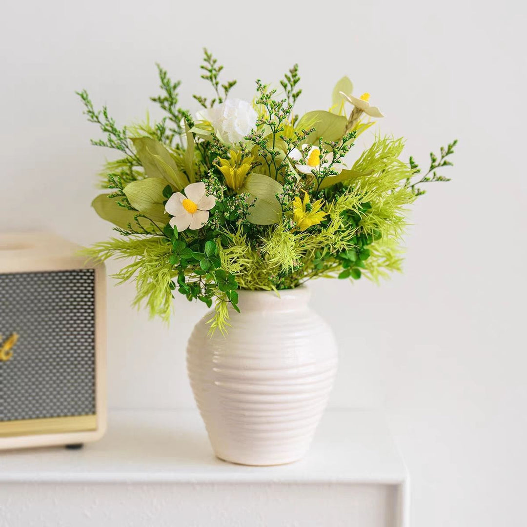 Luxuriöse Blumenarrangement