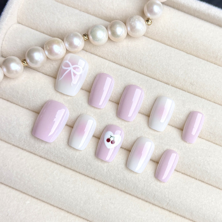 Dekoratives Press-On Nagelkunst-Set mit einzigartigen Designs
