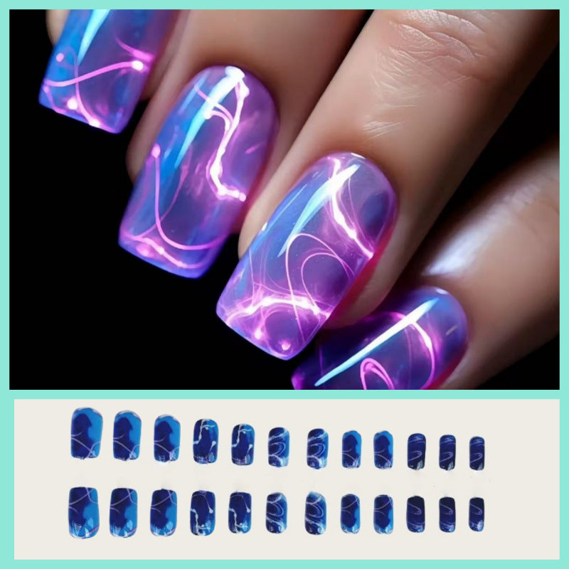 Kreative Künstlerische Nagelspitzen Karnz