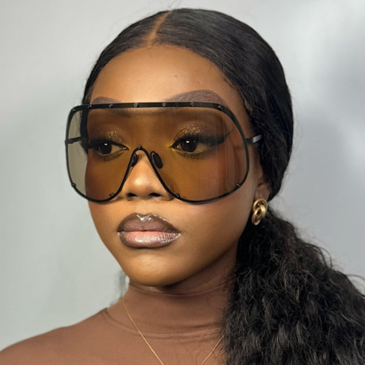 Damen futuristische Sonnenbrille mit großem Rahmen und innovativem Design Karnz