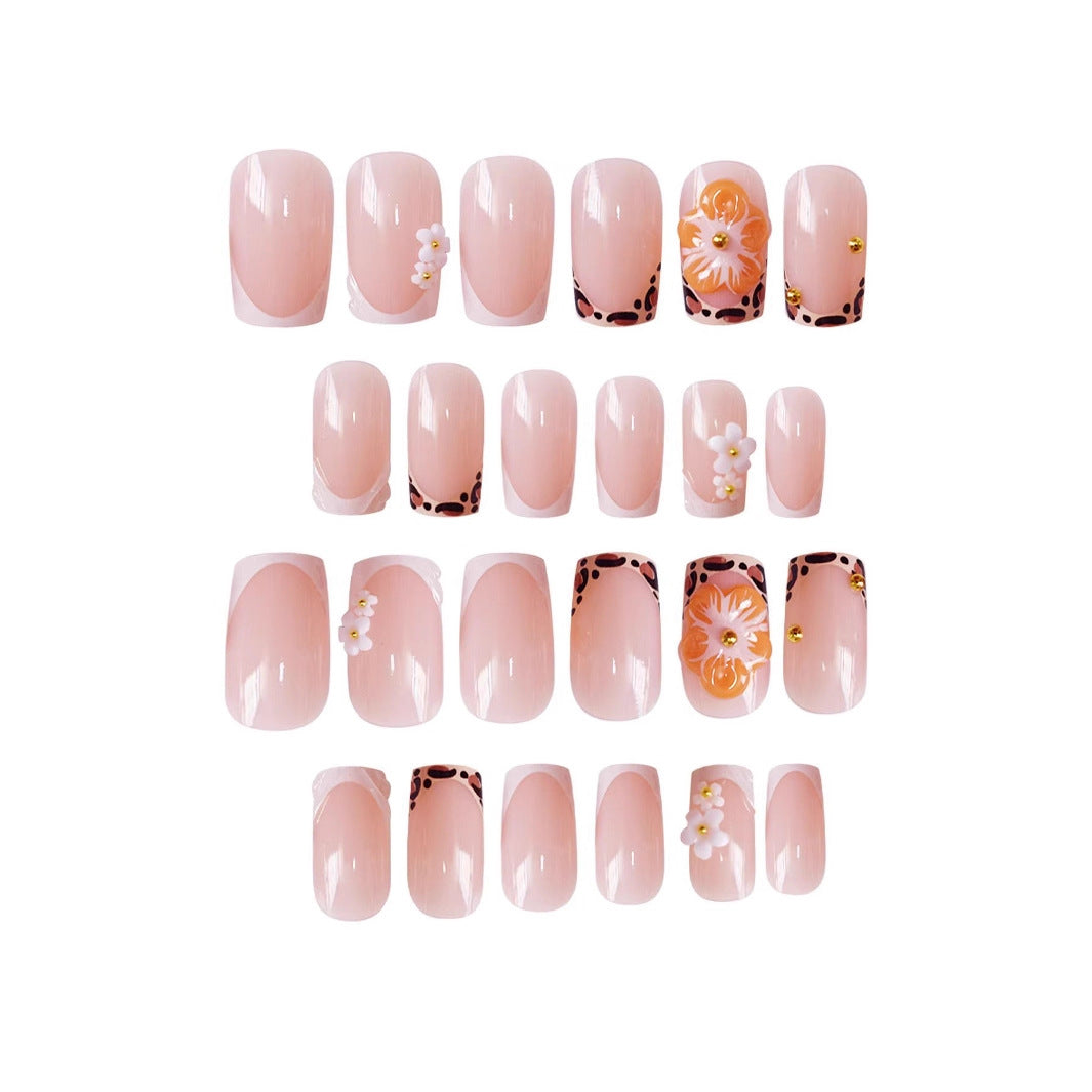 Künstlerisches Florales Nagelkunstset Karnz