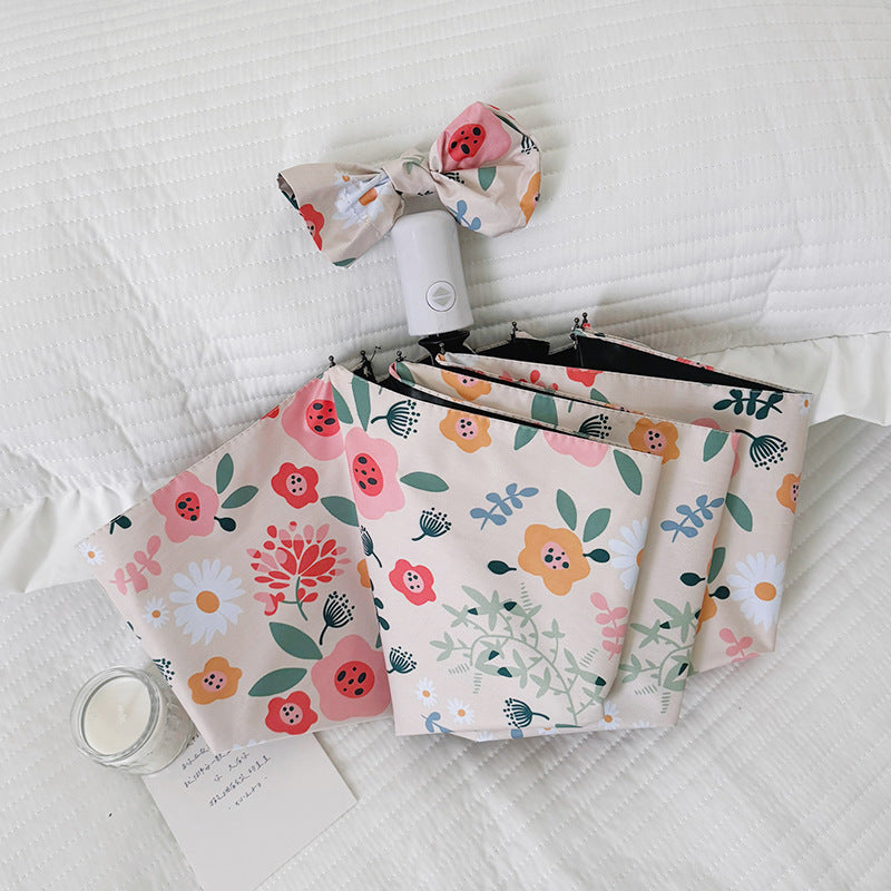 Damen Faltbarer Regenschirm mit floralem Design und niedlichen Details Karnz