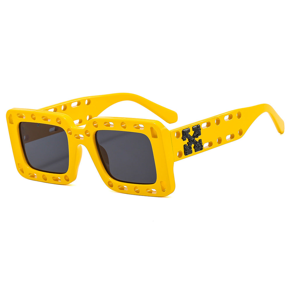 Damen Modische Sonnenbrille mit einzigartigem Design Karnz