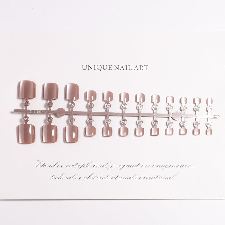 Einzigartige Press-On Nagelkunst Karnz