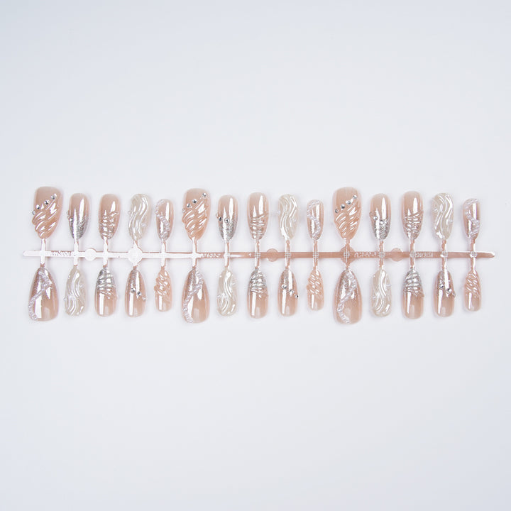 Elegante Strass Kunstnägel Karnz