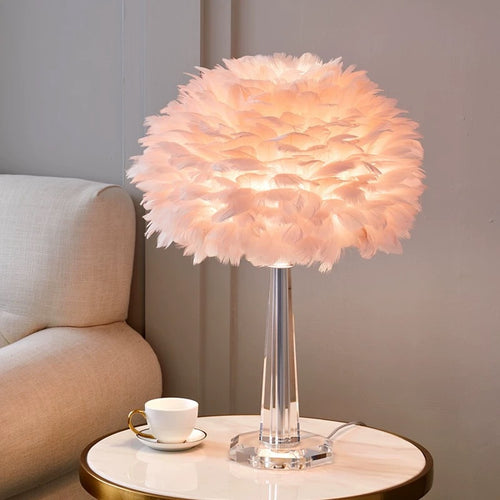 Feder Akzent Tischlampe