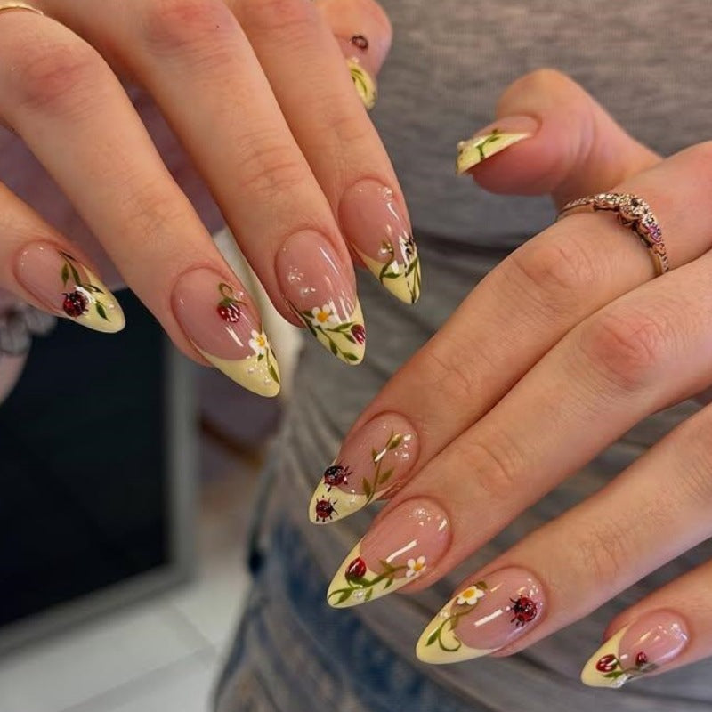 Tierisch inspiriertes Press-On-Nagelkunst-Set Karnz