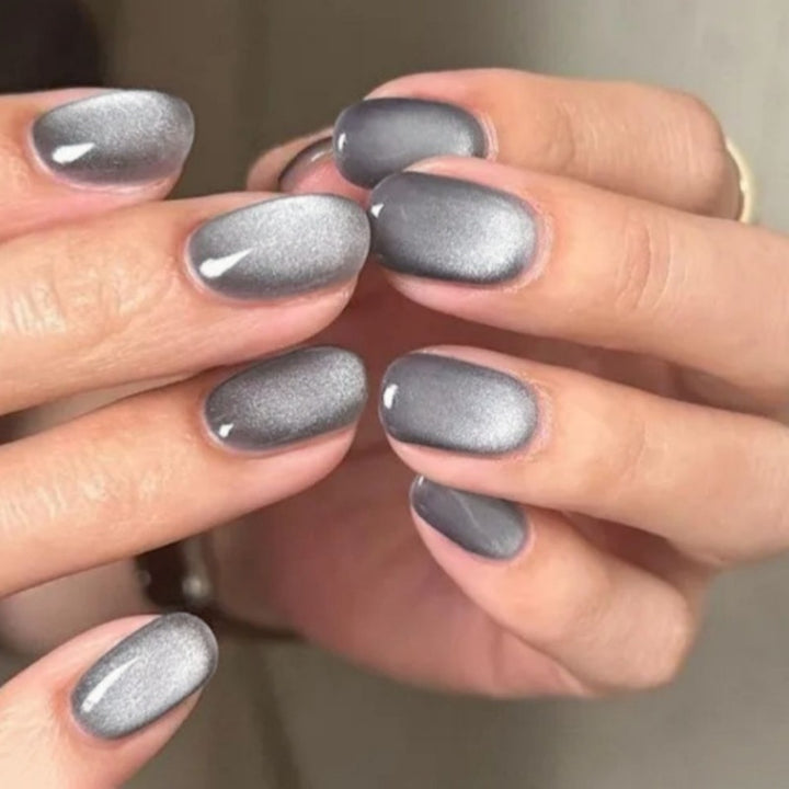 Glänzende Finish Press-On Nail Set Karnz