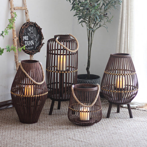 Rustikale Rattan-Laterne Karnz