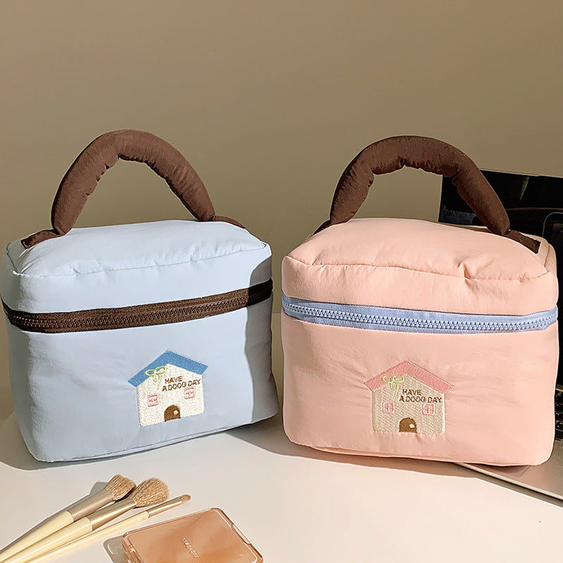 Praktische Lunchbox mit Verspieltem Hausdesign Karnz