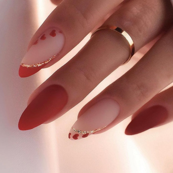 Heart-Accent Stiletto-Nagelkunst Karnz