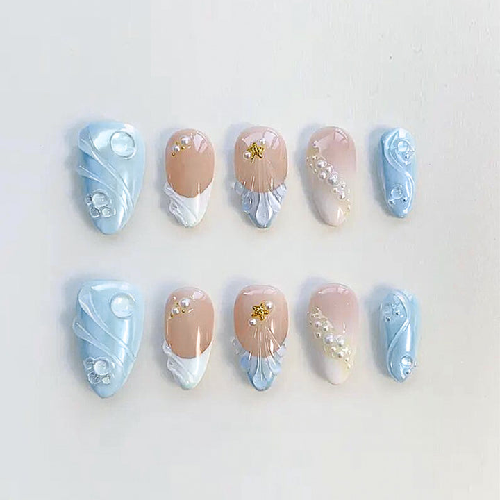 Luxuriöses dekoratives Press-On-Nagelkunst-Set Karnz