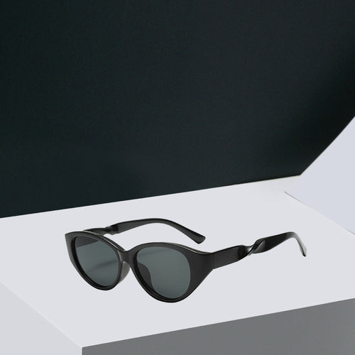 Damen Vintage-inspirierte Sonnenbrille mit strukturiertem Rahmen Karnz