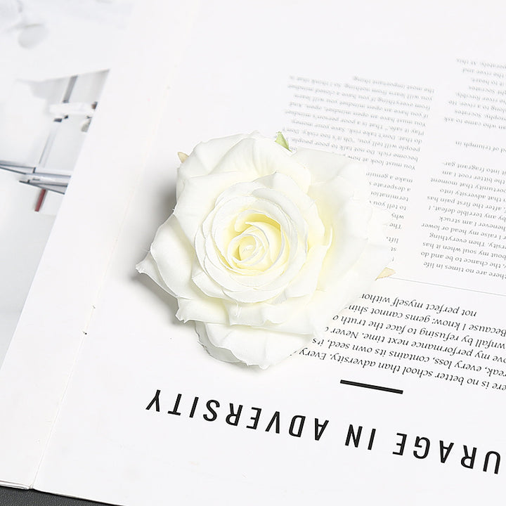 Florale Corsage für dekorative Trage- und Ausstellungszwecke
