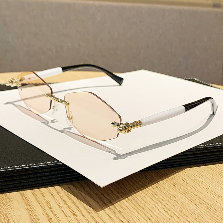 Damen futuristische Sonnenbrille mit übergroßem rechteckigem Rahmen Karnz
