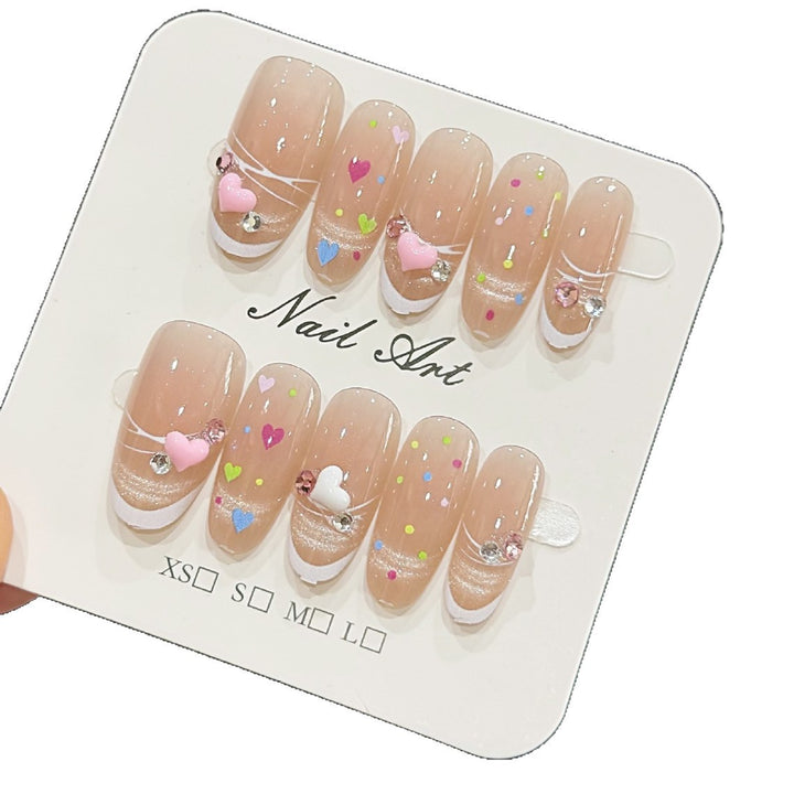 Elegantes Nageldekorationsset Karnz