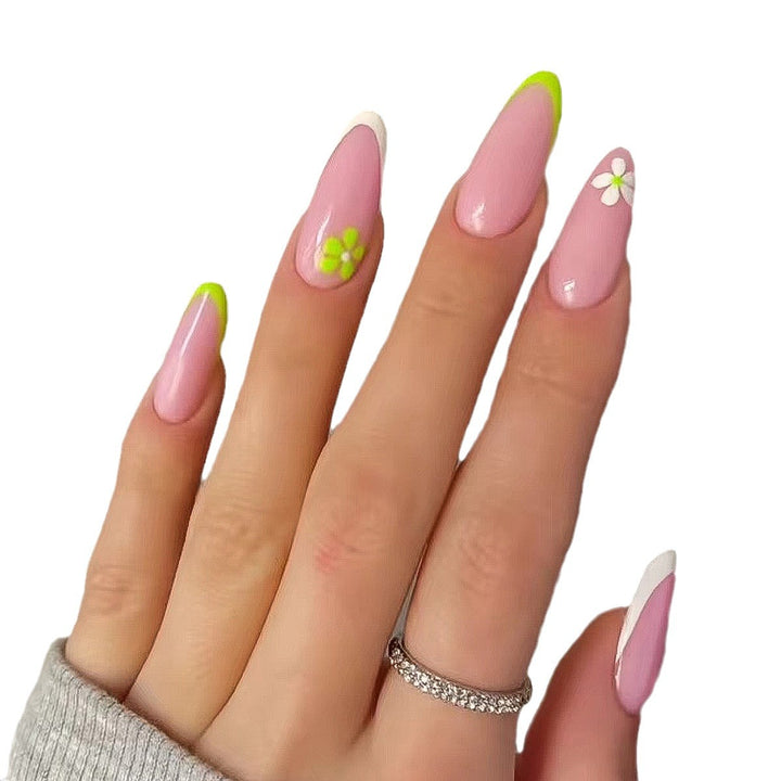 Blumige Akzent-Acryl-Nageldesigns