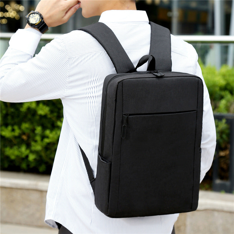 Moderner multifunktionaler Rucksack Karnz