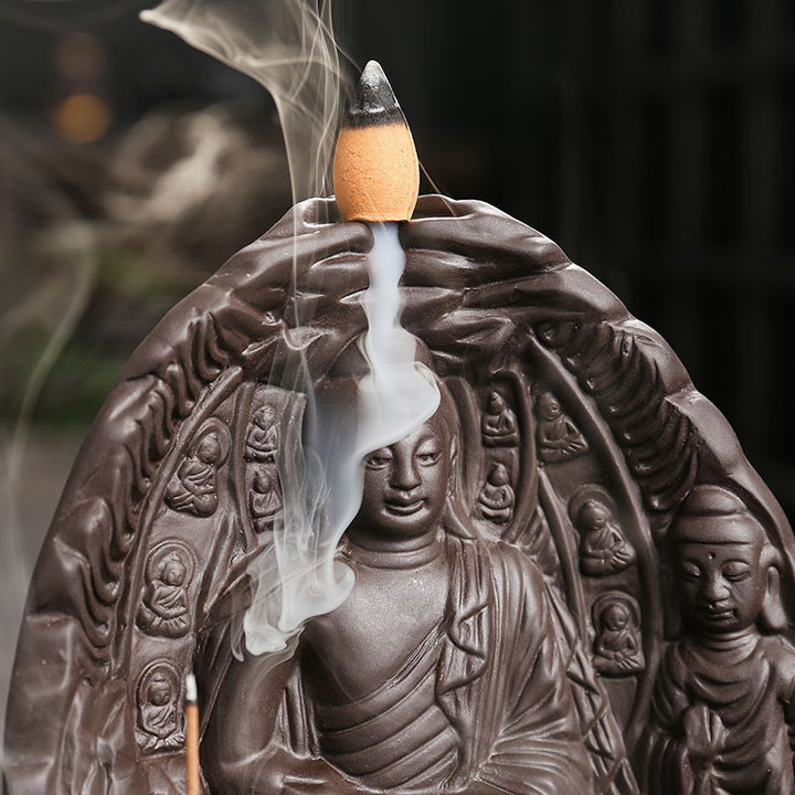 Künstlerische Buddha-Themen Räucherstäbchen Wasserfall