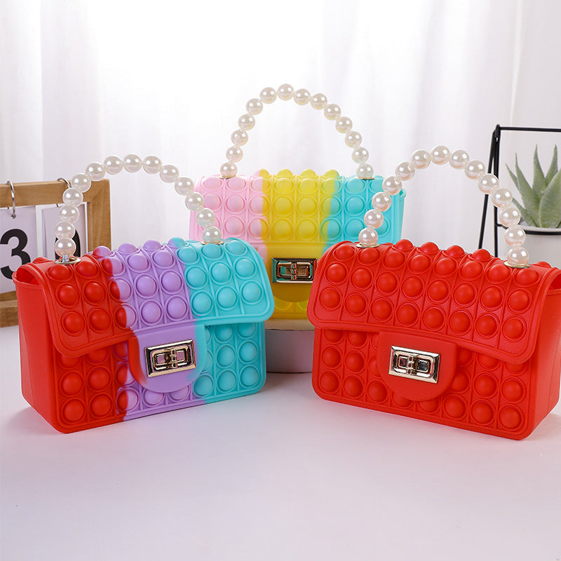 Damen stilvolle Handtasche mit Perlengriff Karnz