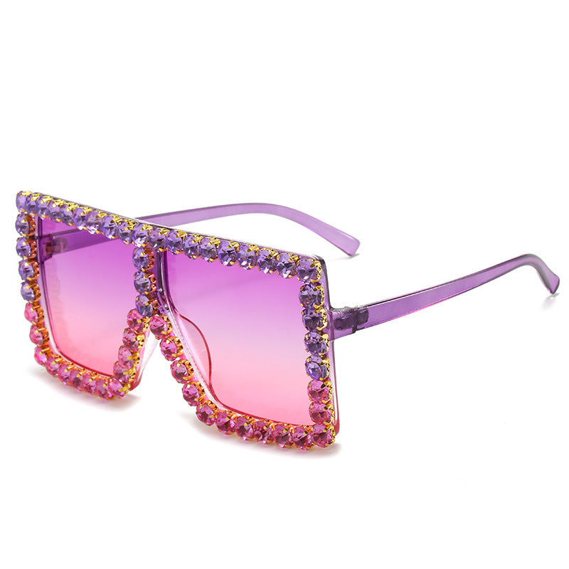 Damen modische Sonnenbrille mit Strassverzierung Karnz