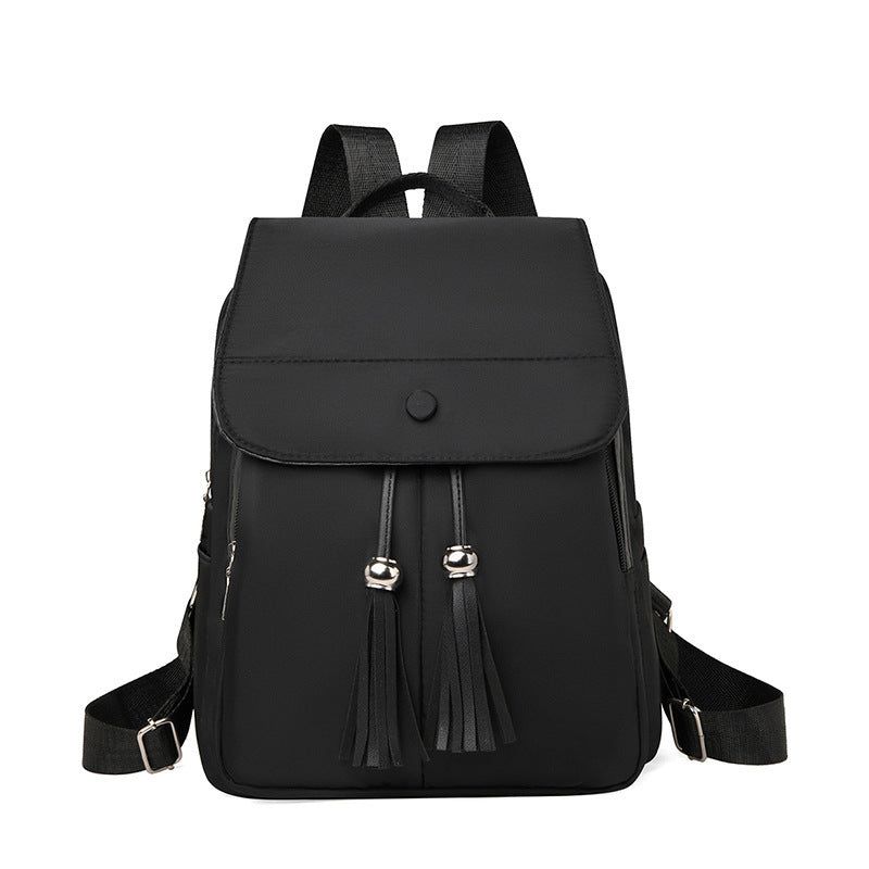 Stylischer Rucksack mit Quasten Karnz