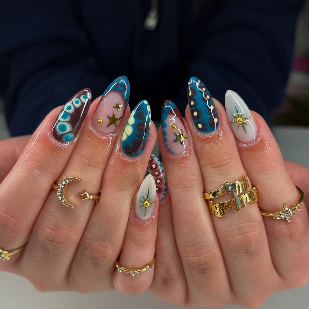 Kreatives Kunstnagelset Karnz