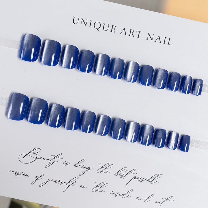 Premium Glänzende Nagelkunst  1791110566