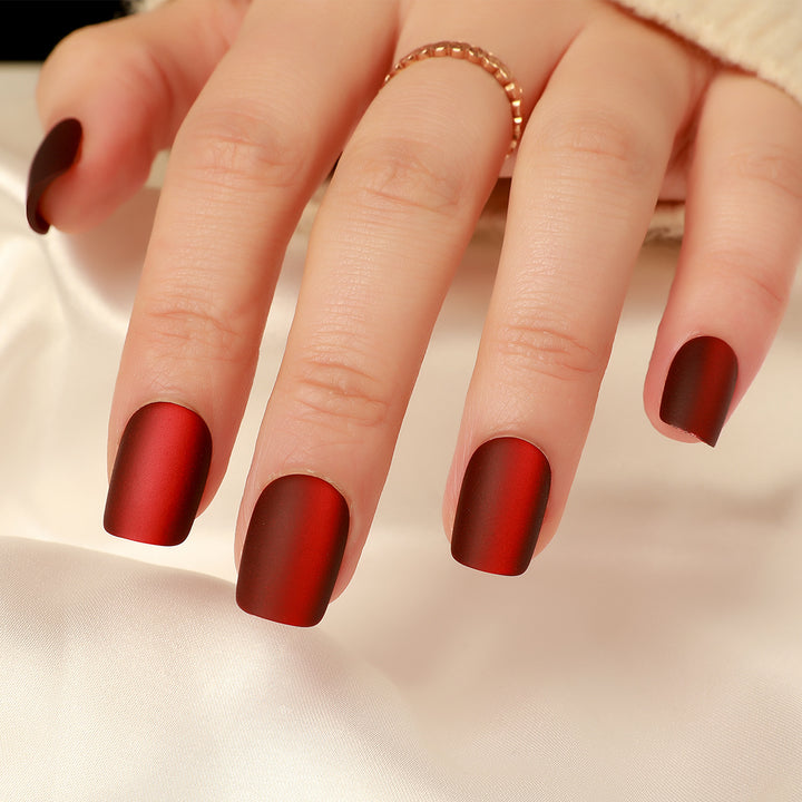 Mattes Finish Press-On Nail Set Karnz
