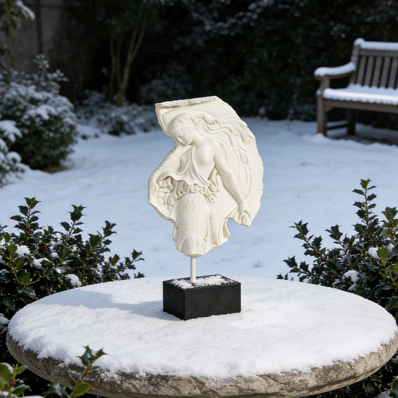 Elegante Reliefskulptur
