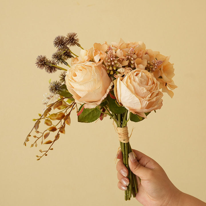 Elegante Kunstblumenstrauß Karnz