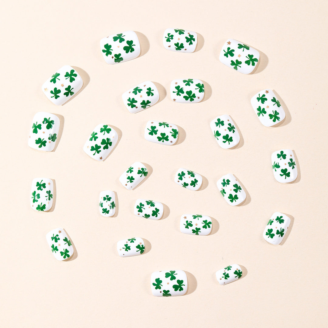Shamrock-Themen-Nagelkunst-Erweiterungen Karnz