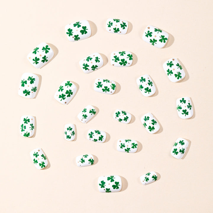 Shamrock-Themen-Nagelkunst-Erweiterungen Karnz