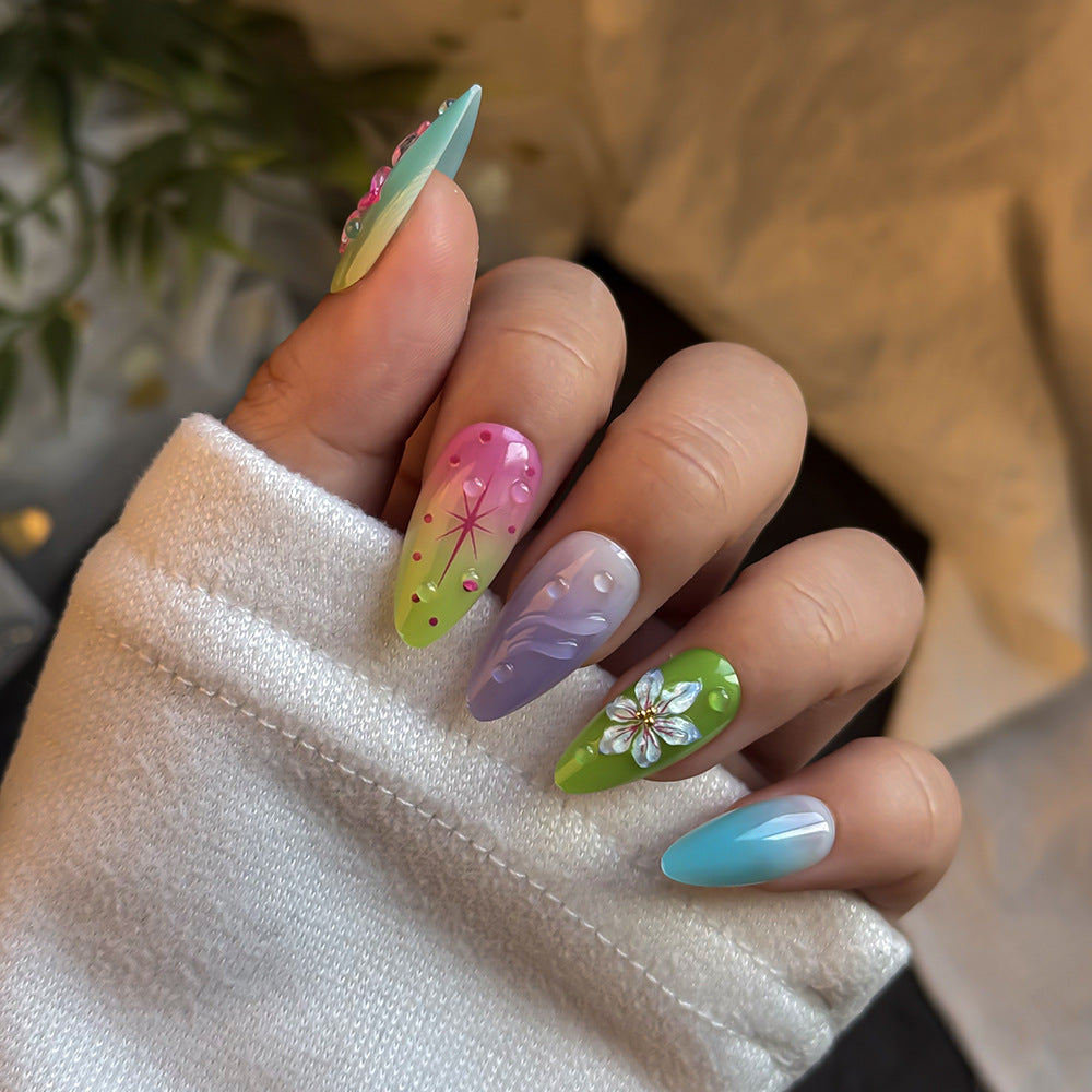 Künstlerisches Floral-Verzierte Press-On Nagelset Karnz
