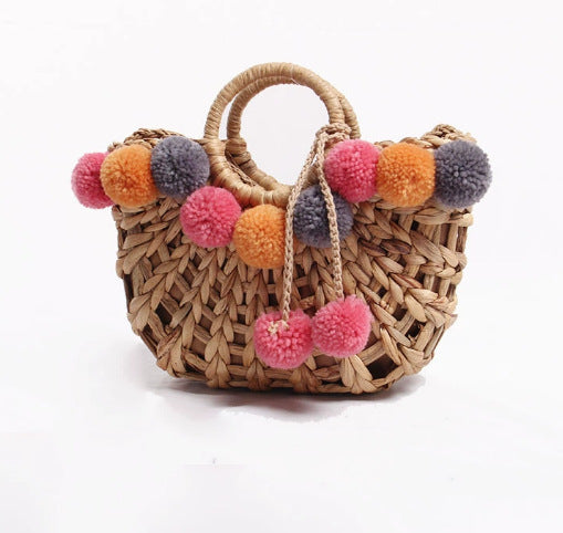 Damen Handtasche mit pompösen Verzierungen Karnz