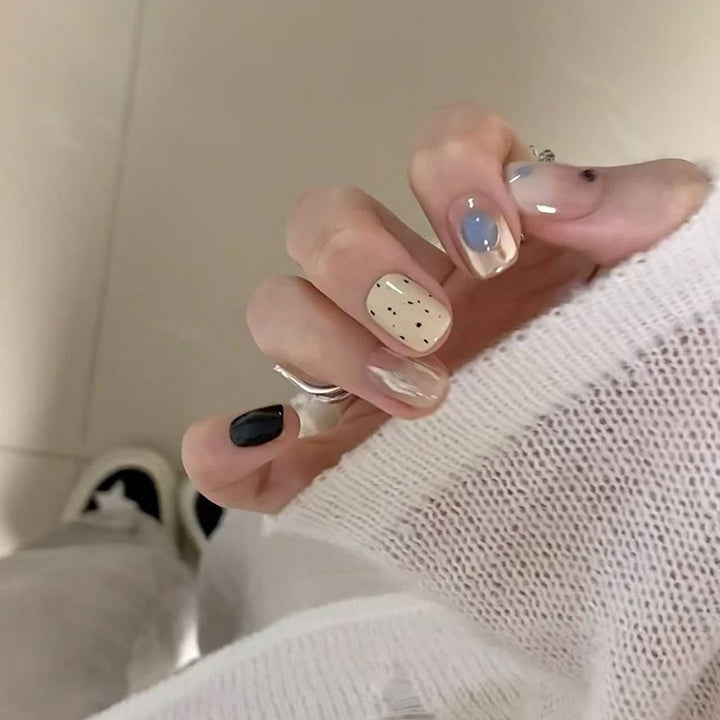 Dekorativer 3D Nagelkunst-Kit Karnz