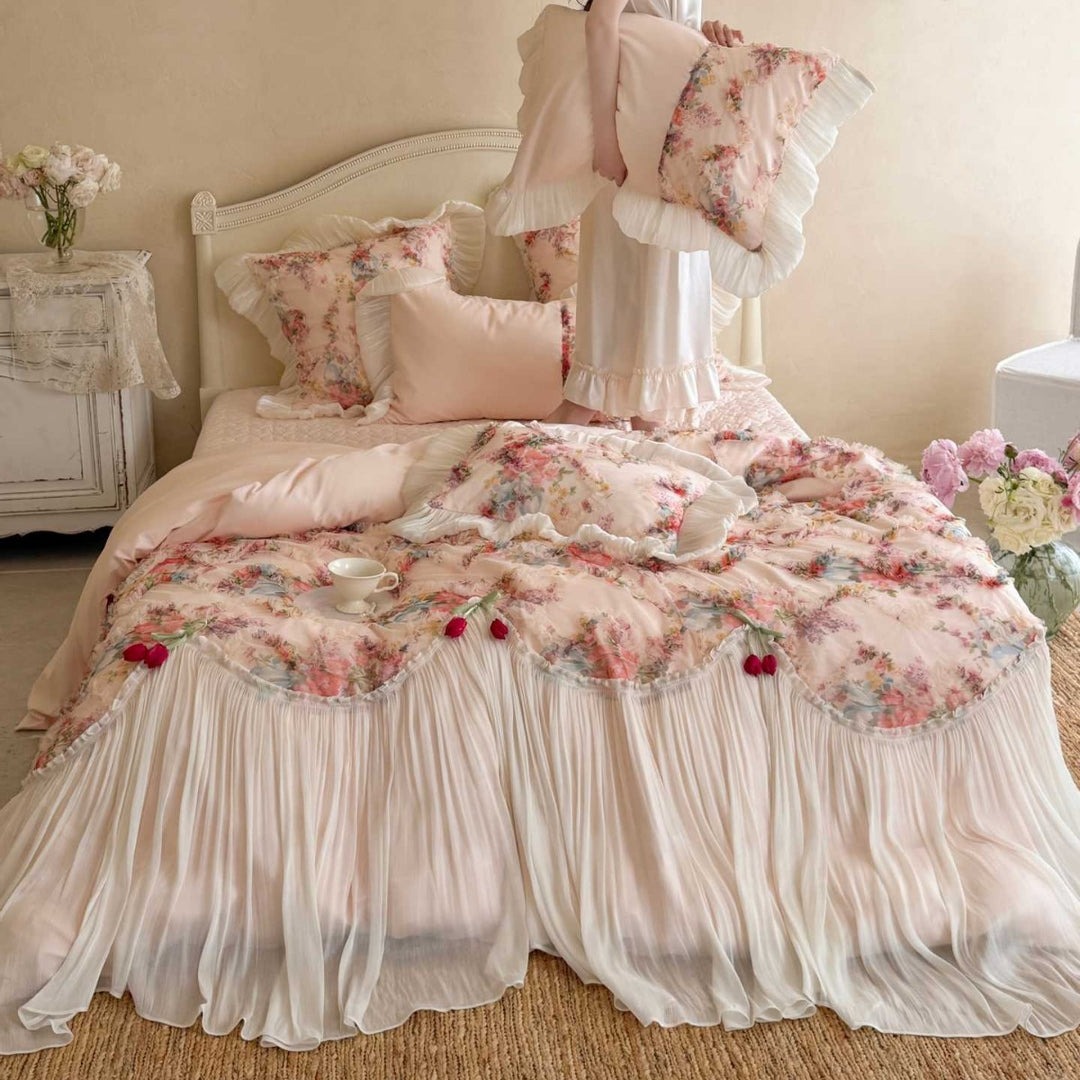 Luxuriöses mehrteiliges Vintage-Bettwäsche-Set mit Rüschen und Blumenmuster