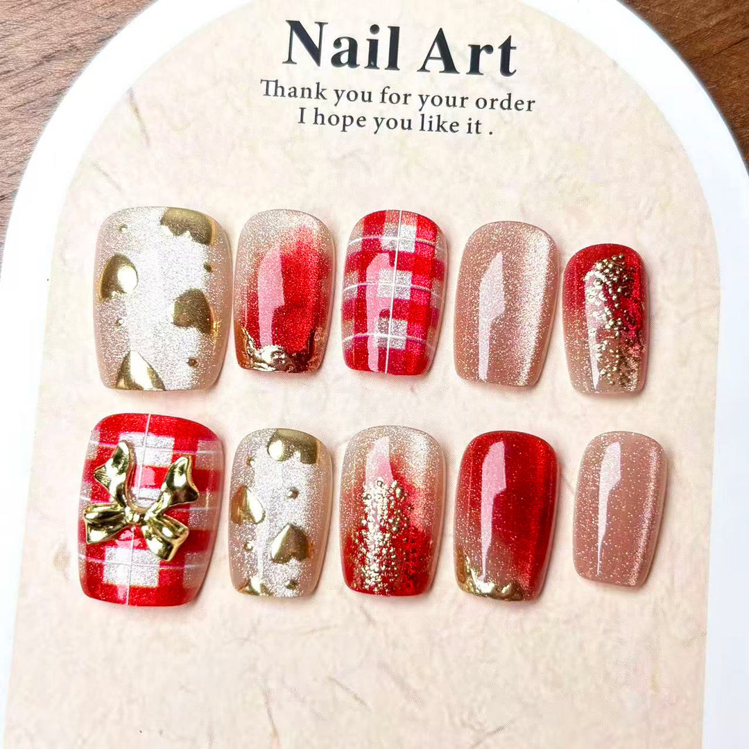 Stylisches festliches Press-On-Nagelset