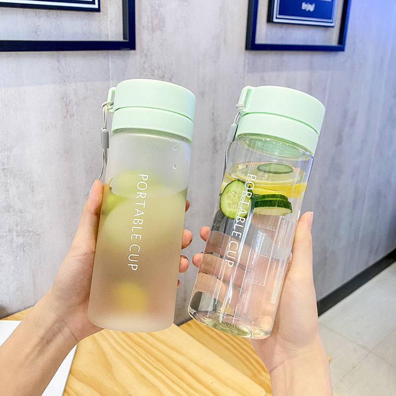 Damen Trinkflasche mit innovativem Deckel Karnz
