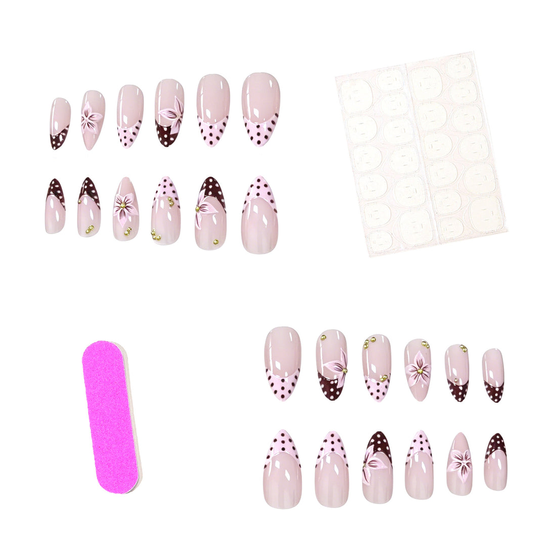 Florale Akzent Stiletto Nagelkunst Verbesserungen Karnz