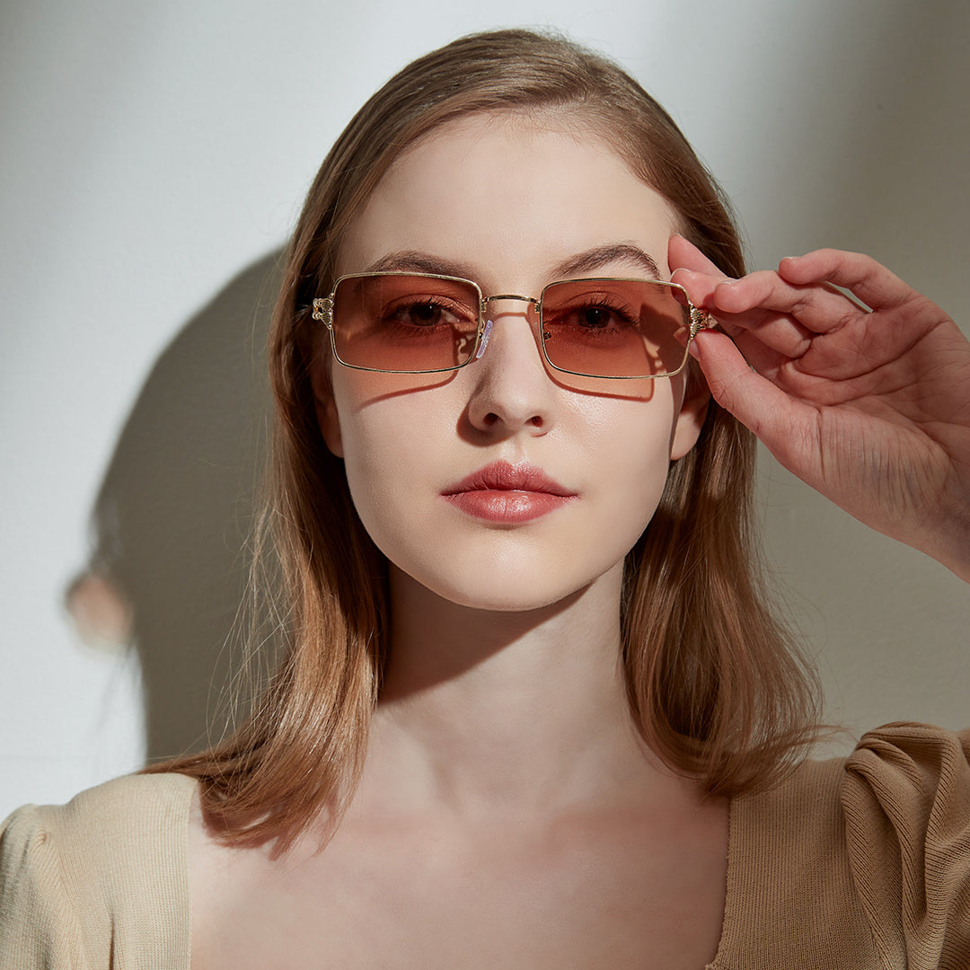 Damen stilvolle Sonnenbrille mit angesagtem rechteckigen Rahmen Karnz
